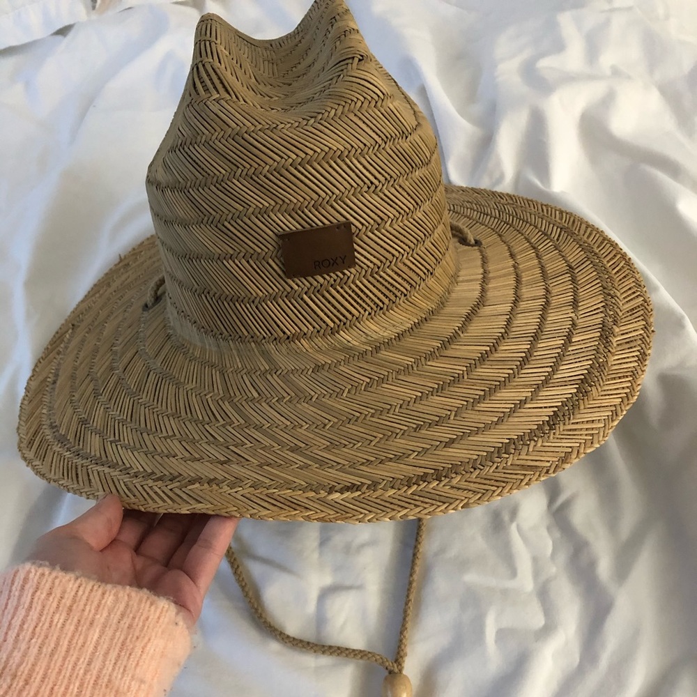 Roxy beach hat